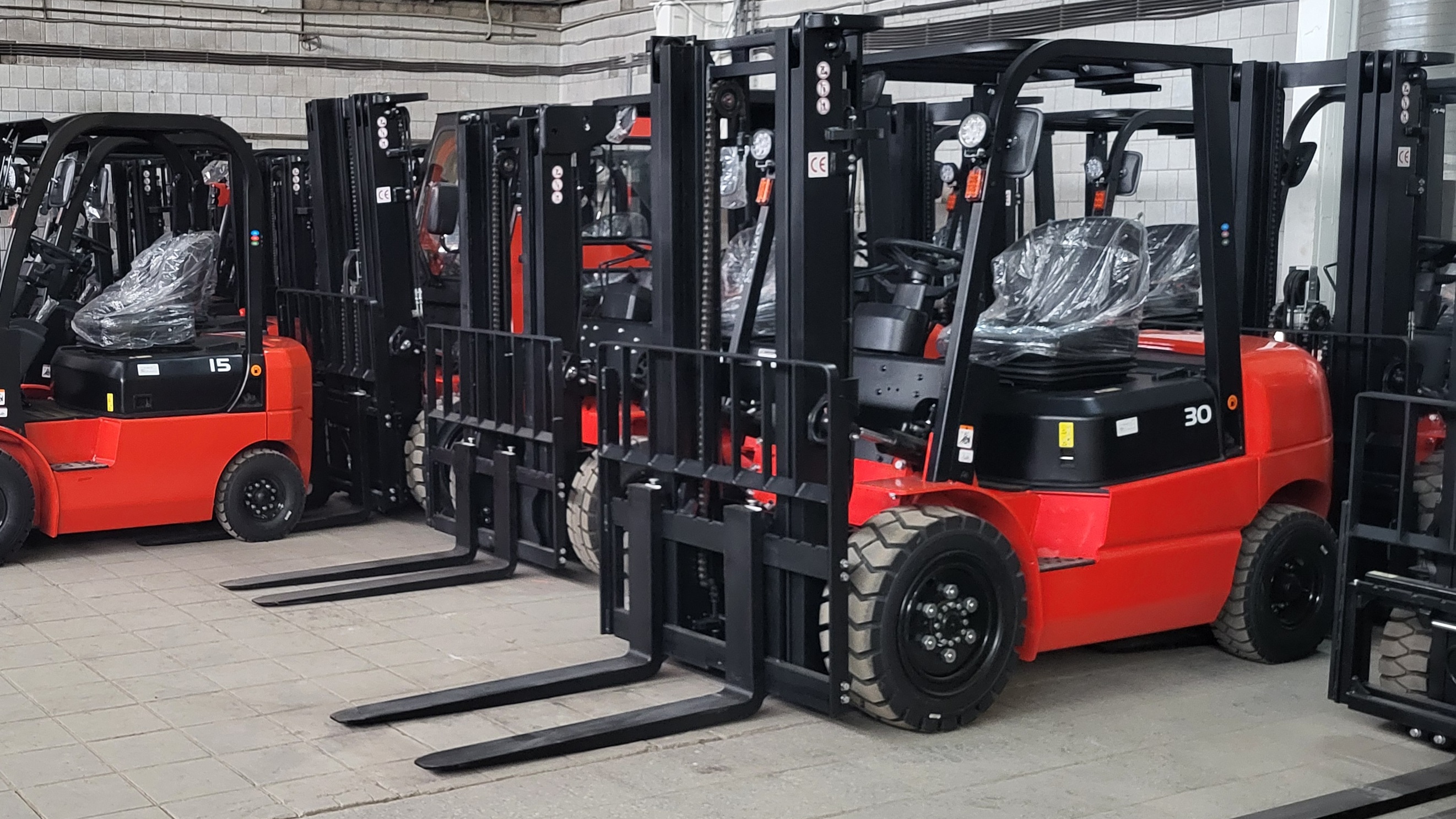 Тест-драйв складской техники на нашем складе в Жуковском